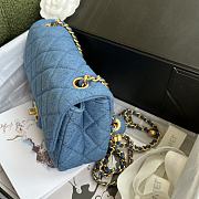 Chanel Denim Flap Bag Size 17 cm - 5