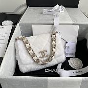 Chanel Flap Bag AS2240 Size 1.5 x 21.5 x 6.5 cm - 5