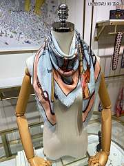 LV Scarf 10  - 4