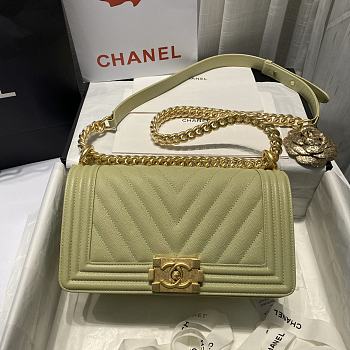 Chanel Leboy Grain Calfskin Green 67086 Size 25 cm