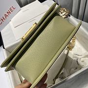 Chanel Leboy Grain Calfskin Green 01 67085 Size 20 cm - 3