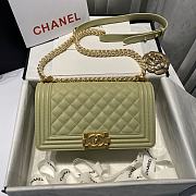 Chanel Leboy Grain Calfskin Green 01 67086 Size 25 cm - 1