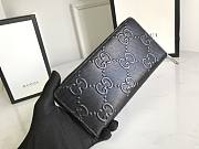  GG Embossed Zip Around Wallet In Black Leather 625558 Size 19 x 10 x 2.5 cm - 5