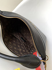 Louis Vuitton Cruiser Pm Bag M57934 Size 25 x 22.5 x 13 cm - 5