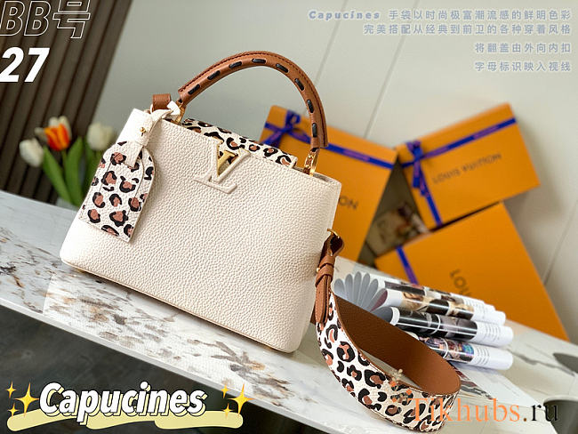 LV Capucines BB M58720 Size 27 x 18 x 9 cm - 1