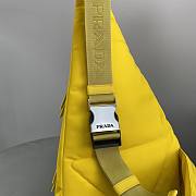 Prada Yellow 6815 Size 43 x 24 x 9 cm - 5