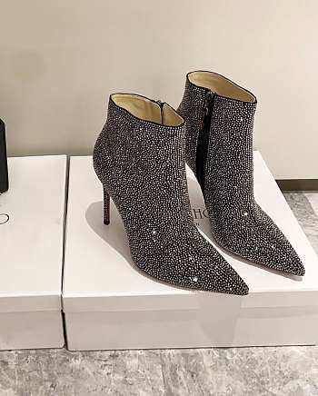 CL Dior boots