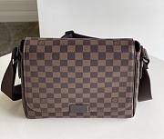 Louis Vuitton Damier Ebene Canvas District Pm N41213 Size 27 x 23 x 8 cm - 6