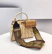 Fendi Peekaboo 8382 Size 23 x 7 x 18 cm - 4