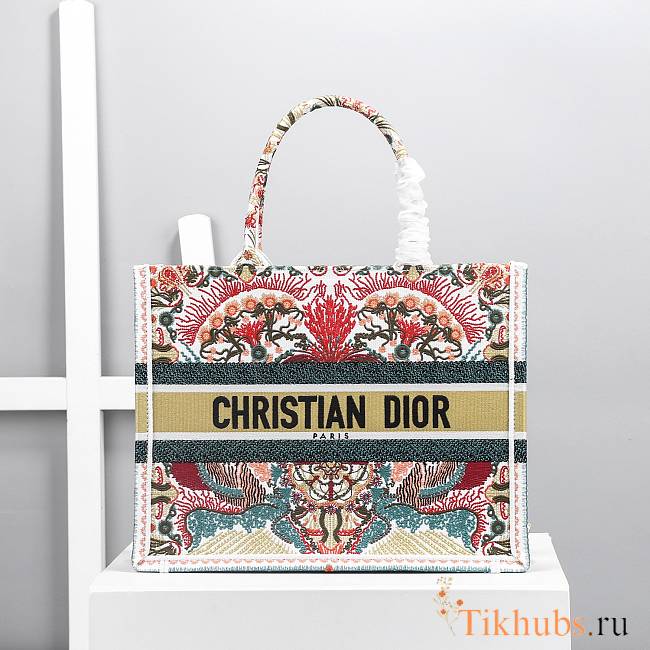 Dior Shopping Bag Size 36.5 cm - 1