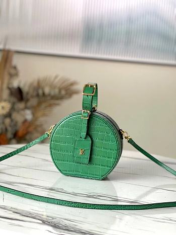 LV Petite Boite Chapeau Handbag Crocodile Pattern Green M43514 Size 17.5 x 16.5 x 7.5 cm