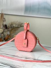 LV Petite Boite Chapeau Handbag Crocodile Pattern Nude Pink M43514 Size 17.5 x 16.5 x 7.5 cm - 1