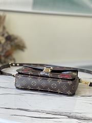 LV Pochette Métis Monogram Canvas M59257 Size 25 x 19 x 7 cm - 3