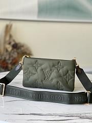 LV Multi Pochette Accessoires Handbags Army Green/Beige M58977 Size 34 x 21.5 x 5 cm - 3