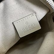 Gucci GG Embossed Mini Bag In White Leather 658553 Size 11.5 × 17 × 4 cm - 3