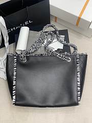 Chanel Shopping Bag Black Size 38 x 31 x 10 cm - 4