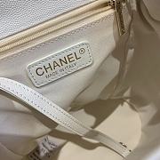 Chanel Backpack White AS1371 Size 21.5 x 24 x 12 cm - 6