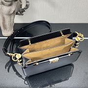 Fendi Touch Organ Bag 7349 Size 26.5 x 10 x 19 cm - 2