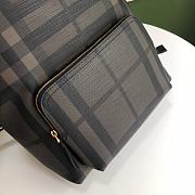 Burberry London Plaid Backpack Size 29 x 15 x 40 cm - 2