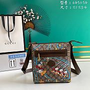 Gucci Disney x Gucci Donald Duck Messenger Bag 645054 Size 21 x 23 x  4 cm - 1