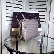 Bottega Veneta Crossbody Gray 4850 Size 26 x 19 x 8 cm - 2