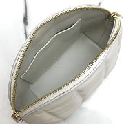 Bottega Veneta Mini Box Chain Shell Bag White Size 11 x 14 x 16 cm - 6