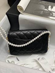 Chanel Pearl Chain Flap Bag Black Size 13 x 19 x 4 cm - 4