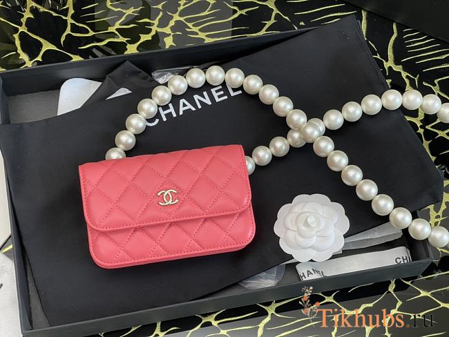 Chanel Pearl Shoulder Strap Chest Bag Size 15 cm - 1