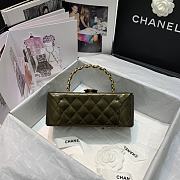 Chanel Vintage Cosmetic Bag 01919 Size 22 x 10 x 8.5 cm - 3