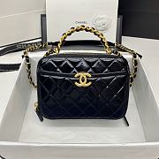 Chanel Camera Bag 2179 Size 18.5 cm - 1