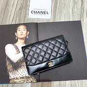 Chanel Woc Calfskin Chain Bag Black 88615 Size 19 x 13.5 x 3.5 cm - 5