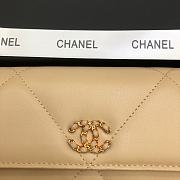 Chanel Leather Chain CC Buckle Wallet 6871 Size 19 cm - 2