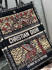 Dior Mini Book Tote Vertical Tarot Card 0680 Size 20 x 9 cm - 6