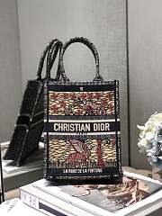 Dior Mini Book Tote Vertical Tarot Card 0680 Size 20 x 9 cm - 2