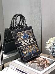 Dior Mini Book Tote Vertical Tarot Card 02 0680 Size 20 x 9 cm - 2