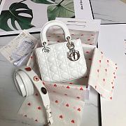 Dior Lady White Lambskin Size 20 x 17 x 9 cm - 1