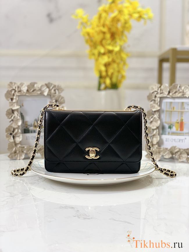 Chanel WOC Imported Sheepskin 80984 Size 19 x 12.5 x 4 cm - 1