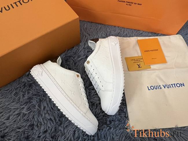 LV Shoes 10 - 1