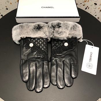 Chanel Gloves 