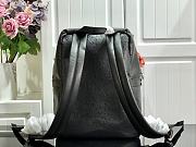 LV Backpack M94717 Size 30 x 40 x 20 cm - 4