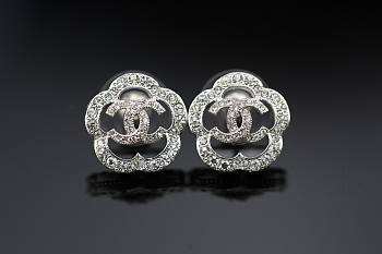 Chanel Earrings 10