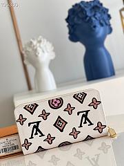 LV Zipper Wallet White Leopard Print M80683 Size 19.5 x 10.5 x 2.5 cm - 3