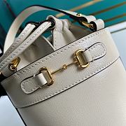 Gucci Horsebit 1955 Small Bucket Bag Full White 637115 Size 14 x 16 x 14 cm - 3