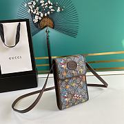 Disney X Gucci Donald Duck Mini Bag 647927 Size 11.5 x 18 x 3.5 cm - 5