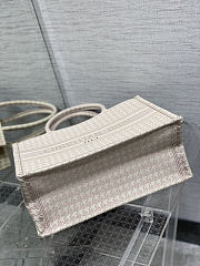 Dior Tote Book in Pink Size 36 x 18 x 28 cm - 2