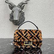 Fendi Baguette 311 Size 18 x 4 x 11 cm - 1