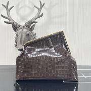 Fendi Frist Handbag 02 2216 Size 32.5 x 15 x 23.5 cm - 3