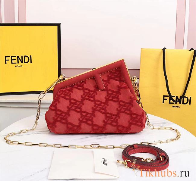 Fendi Frist Red 3001 Size 26 x 9.5 x 18 cm - 1