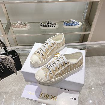 Dior Sneaker Beige 01