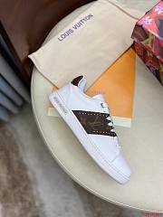 LV Shoes 09 - 3